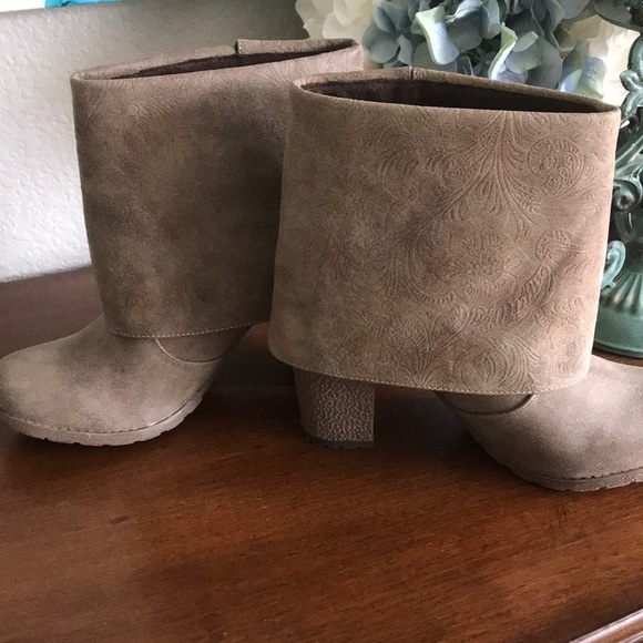 Mukluks boots new without tags - Picture 5 of 6